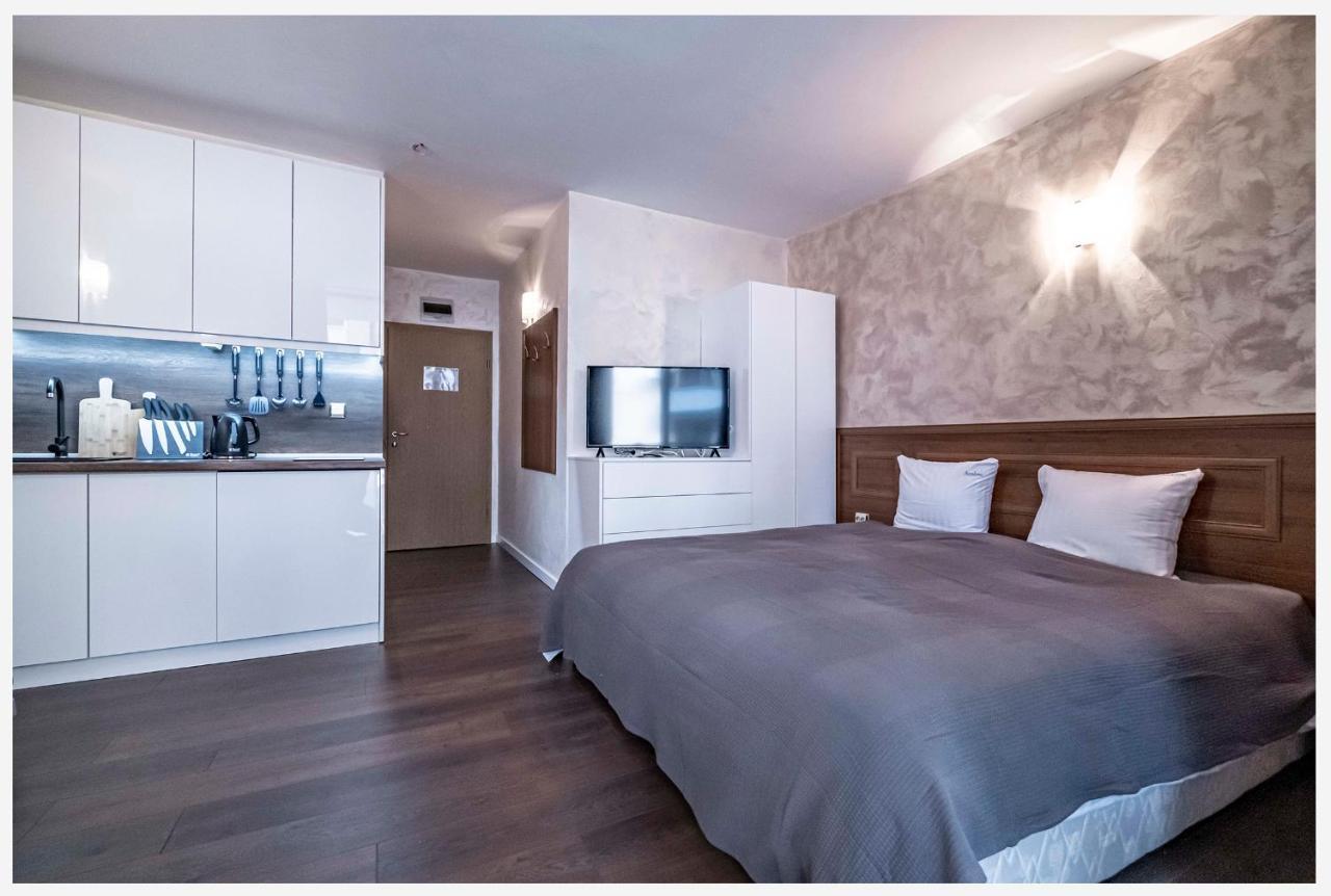 Avalon Apartment Pantai Sunny Bagian luar foto
